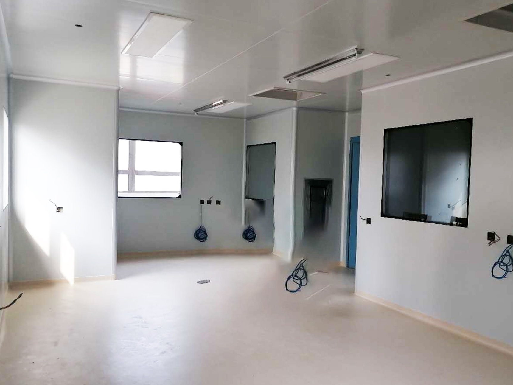 康瑞鑫青島凈化工程案例(二) 康瑞鑫青島凈化工程案例(二)