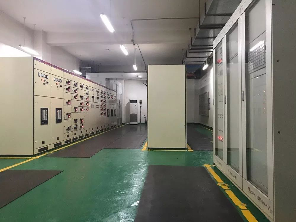 室內(nèi)凈化空調機房 室內(nèi)凈化空調機房